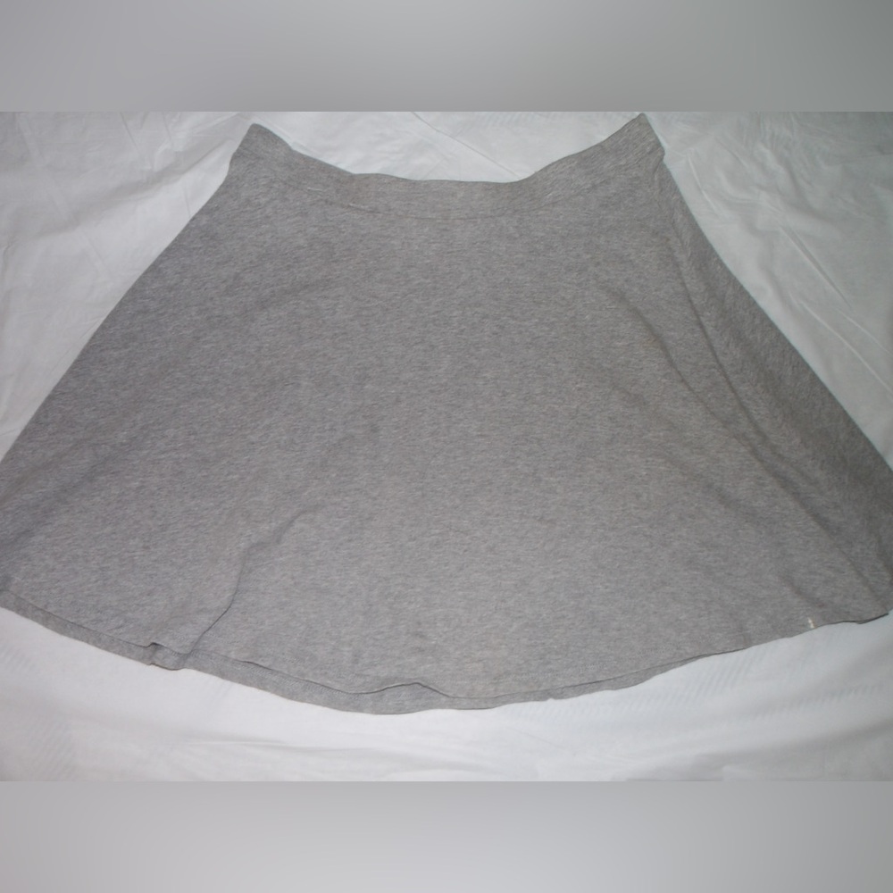 Forever 21 Heather Gray Skater Skirt